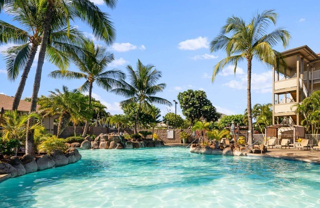 2BR Apt near Kam 1 Beach, Pool, Hot Tub, Gym