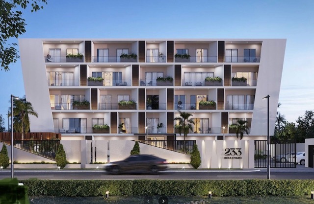 2BR BOUTIQUE CONDO, 5min from the Beach!