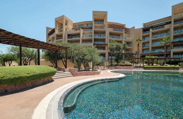 2BR Ocean View & Private Balcony at Vistamar