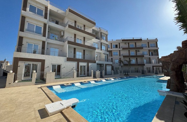 2BR Red Sea apartment w/pool, balcony & 15 min walk to beach in Sharm!