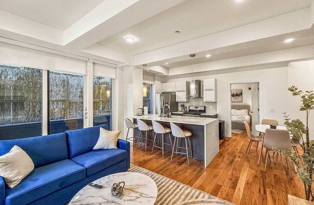 2BR Stylish Stay | Sleeps 8 | Northern Liberties