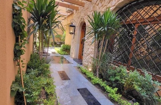 2BRs Garden side view-Three Sisters Villa 2