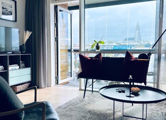 2x Bedroom Luxury Apartment with amazing views!