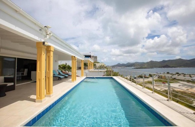 3 Bed Villa Sleeps 6 Pool Priv Patio