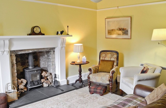 3 bedroom accommodation in Garlieston, Newton Stewart