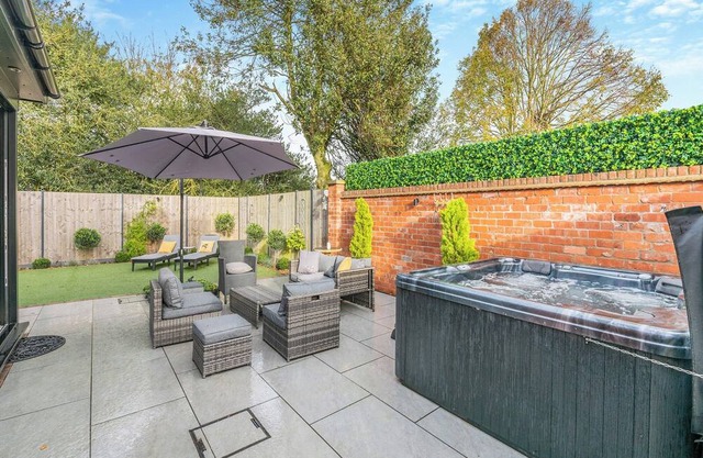 3 bedroom accommodation in Beverley