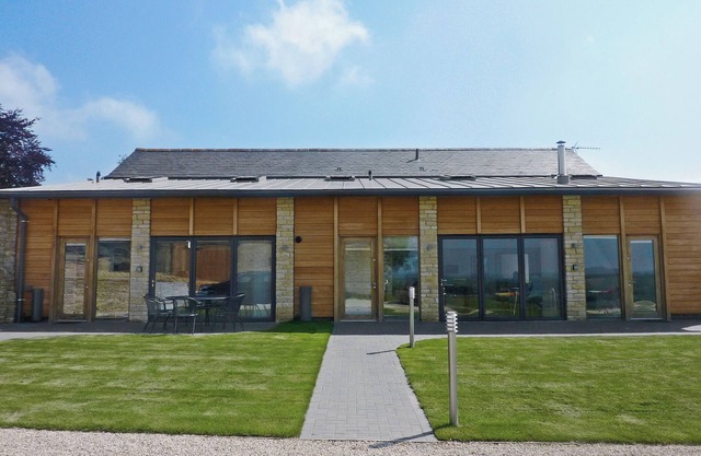 3 bedroom accommodation in Aynho, near Banbury