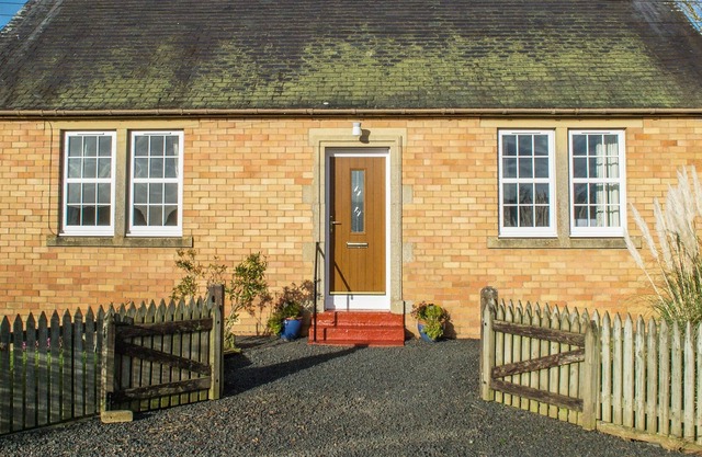 3 bedroom accommodation in Kelso