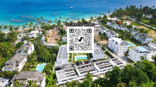 3 Bedroom Beach Villa With Parking