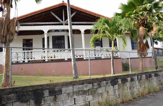 3 Bedroom bunglow + 2Bedroom house adjacent to each other.