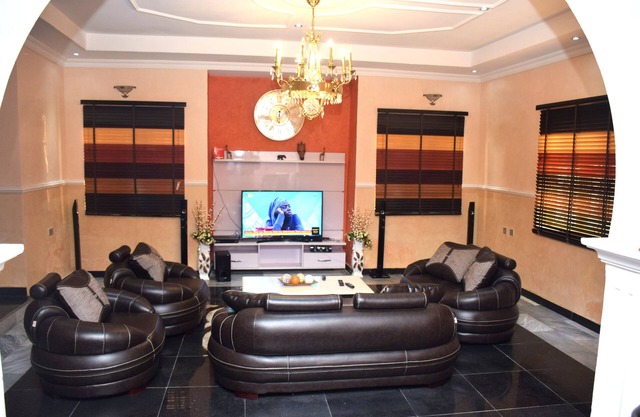 3 Bedroom Duplex House