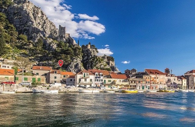 3 bedroom lovely apartment in Omis