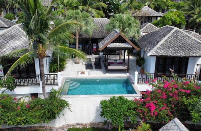 3 Bedroom Seaview Villa Haven on Beachfront Resort