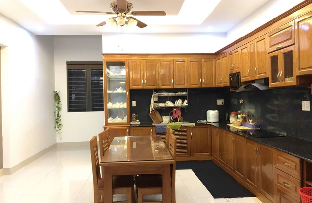 3-bedroom townhome in enchanting Đà Nẵng with WiFi, AC, fitness room