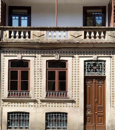 3 Bedrooms Holiday Homes In Porto