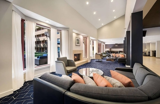 3 Budget-Friendly Units! Pet-Friendly, Close to The Tech Museum of Innovation