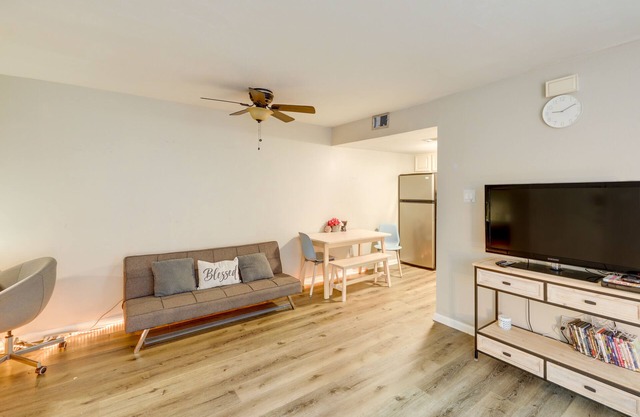 3 Mi to Dtwn Austin: Pet-Friendly Condo w/Pool