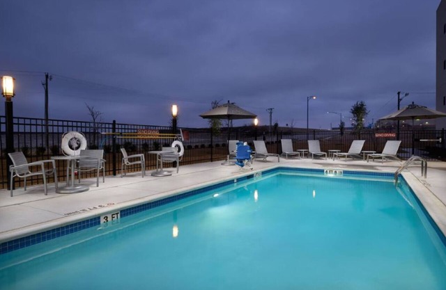 3 Spacious & Practical Suites Near Downtown – Ideal for Families