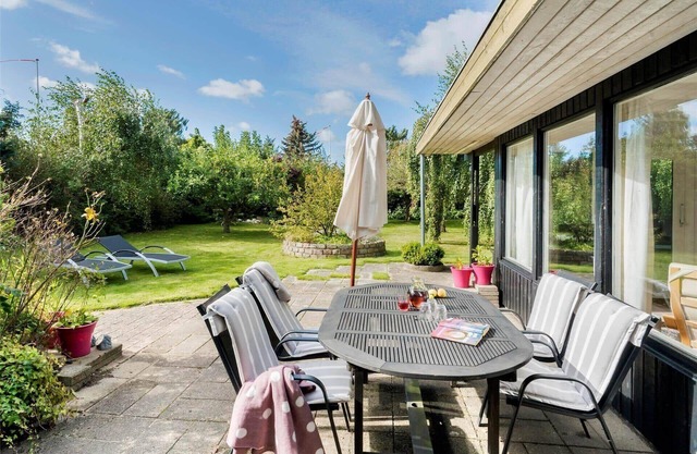 30107 Odder - Næsvej 82