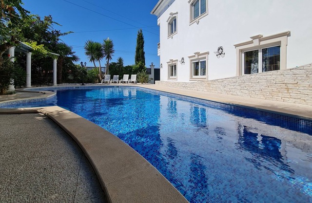 3Bedroom Penthouse in Luxury Villa 5* (5-8Guests)