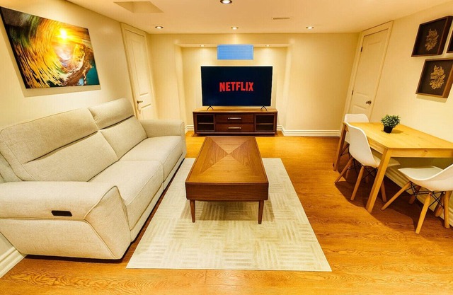 3BR Family Suite | 2 Kitchens + 2 Baths | Airport