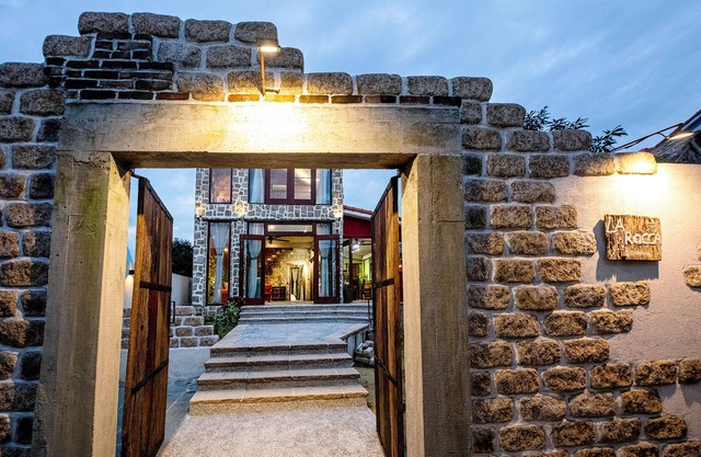 3BR villa next to the beach in charming An Bang Beach, Hội An