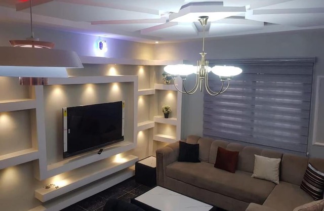 3JD Lavishly Furnished 1-Bed Apt
