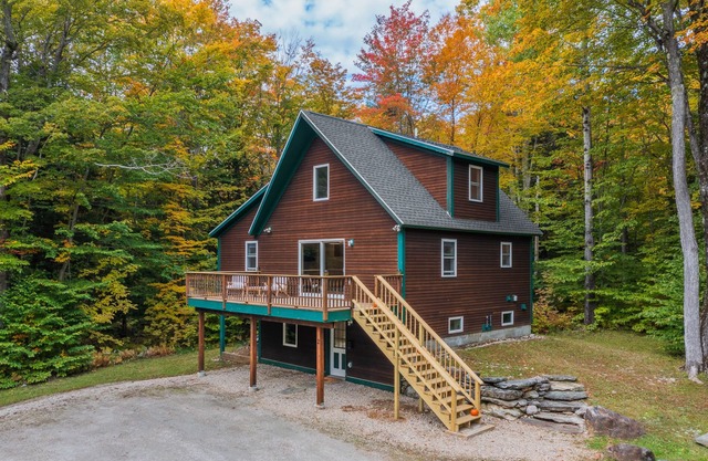 4 Bed/3 Bath Mountain Chalet in Stratton, VT
