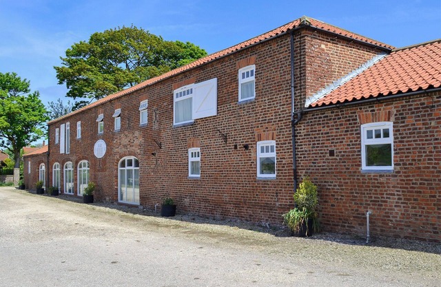 4 bedroom accommodation in Flamborough