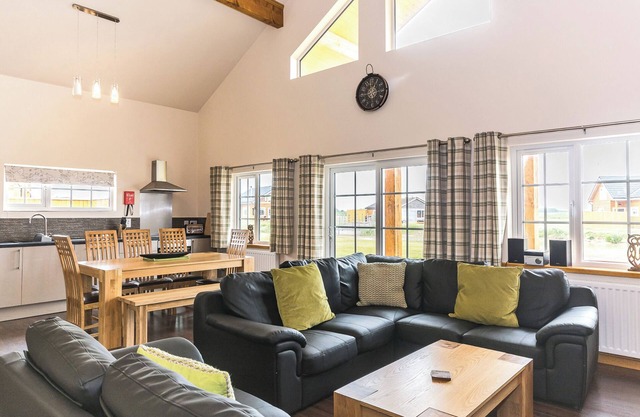 4 bedroom accommodation in Hornsea
