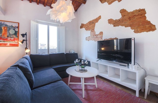 4 bedroom apartment nearby the historic centre of Florence