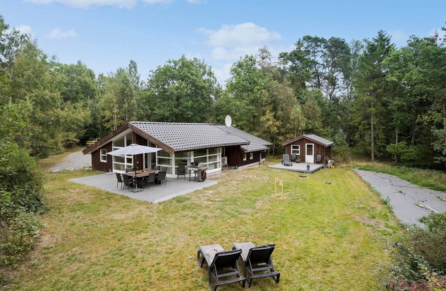 4 bedroom awesome home in Nexø