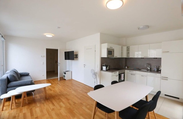 4 Beds&More