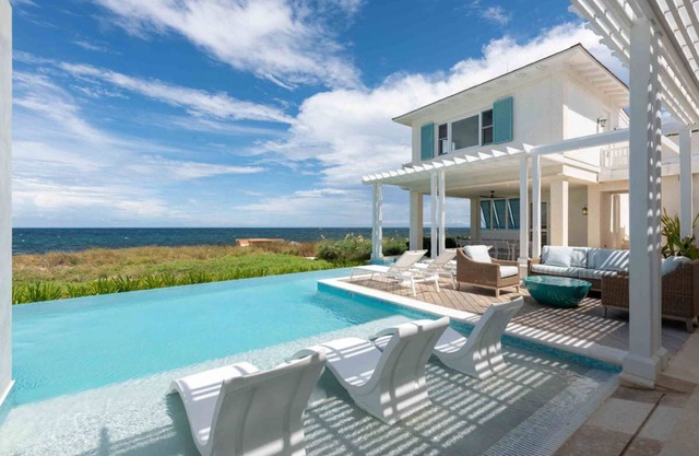 4 BR All-Inclusive Villa @ Ambergris Cay: Carpe Diem