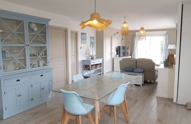 4* listed single-storey house saint valery sur somme for 4 people near the port