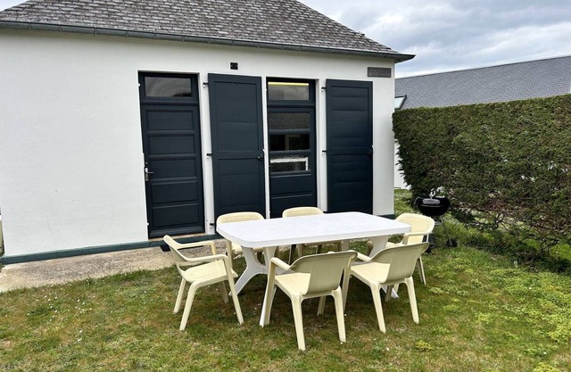 480-Fisherman's house 50m from Caroual Beach