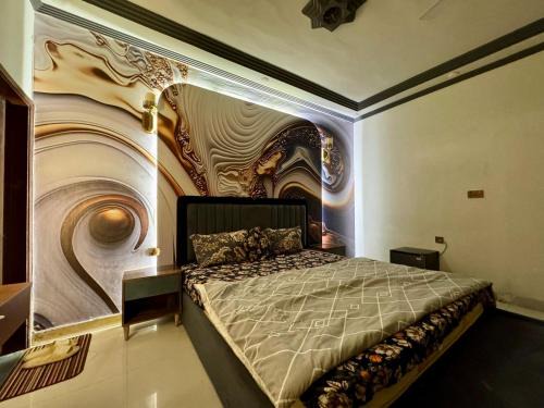 4BHK Bathtub,Ntflx,AC 50inch Lcd Gulshan luckyone central