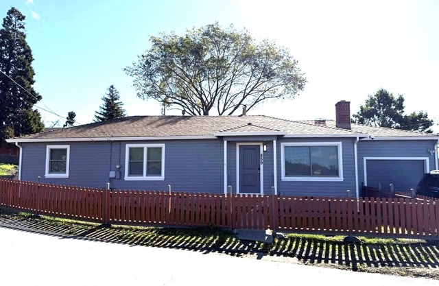 4BR Retreat Near Garin Park – Scenic Trails, Pet-Friendly, Fast WiFi