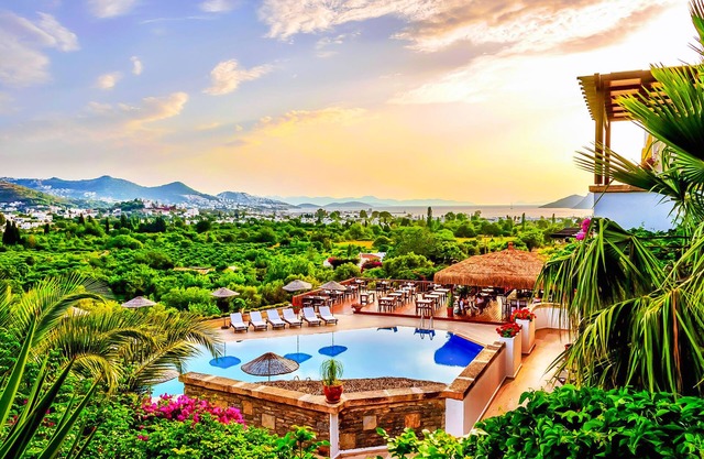 4Reasons Hotel And Bistro