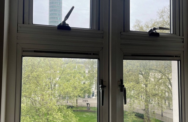 4th Floor with lift on historic pedestrian Georgian Square overlooking gardens