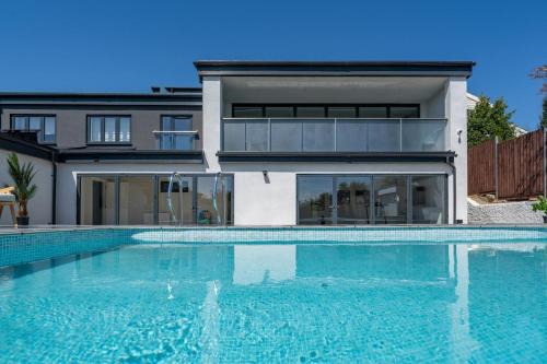 5 Bed in Shanklin oc-s33401