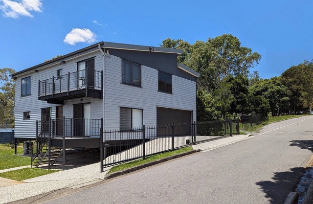 5 Bedroom 5 Bathroom House