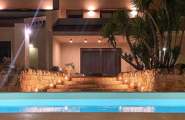 5 Bedrooms Private Vacation Home In Modica