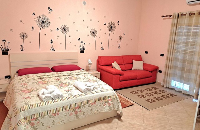 5 minutes from the beach spacious apartment for families and group of friends