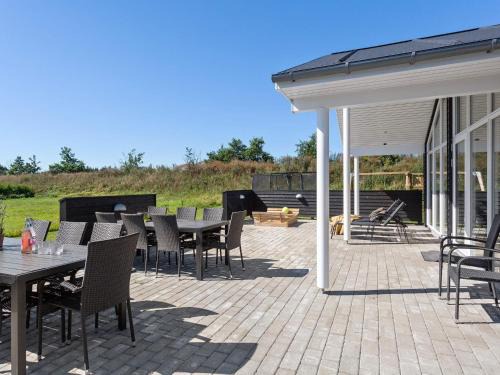 5 star holiday home in Ålbæk