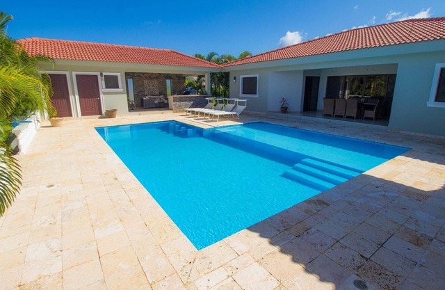 5BD/5BTH house in gated Sosua residence, fully furnished and equipped