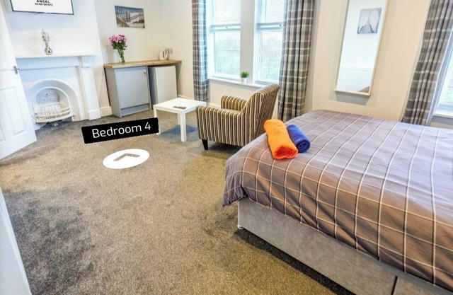 6 Double bed all en-suite high end property for companies-contractors.