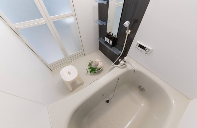 6 minutes to Shinsaibashi, 6 minutes to Kyocera Dome] A house for rent with easy access to USJ and Kansai Airport.