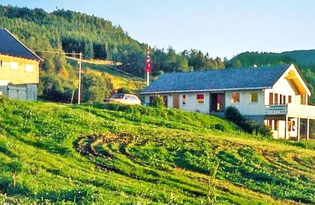 6 person holiday home in Vossestrand