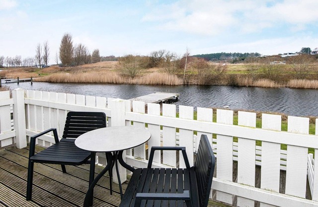 6 person holiday home in Ebeltoft-By Traum